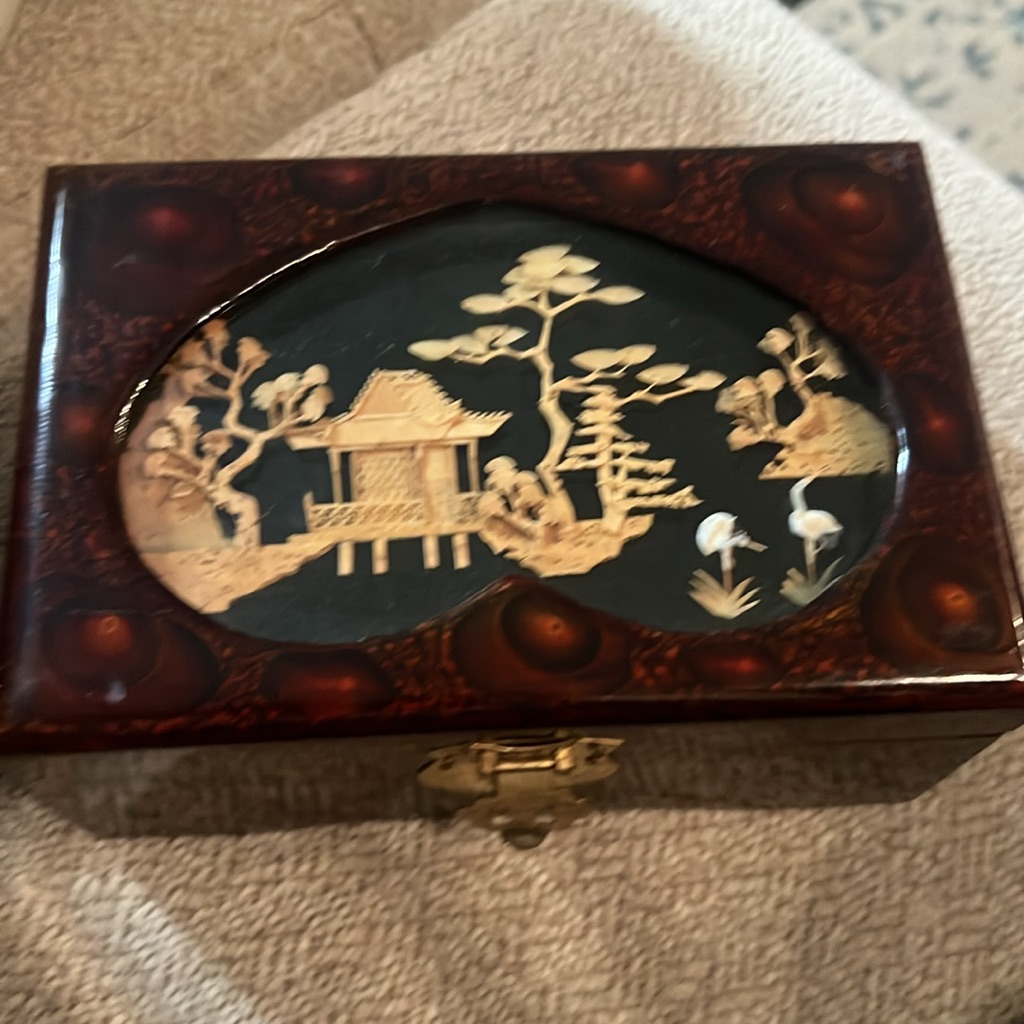 Vintage Wooden Asian Crane Jewelry Trinket Box Laquered Cork Art